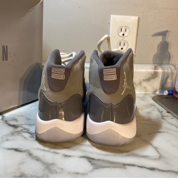 Air Jordan 11 cool grey GS new - Picture 7 of 8